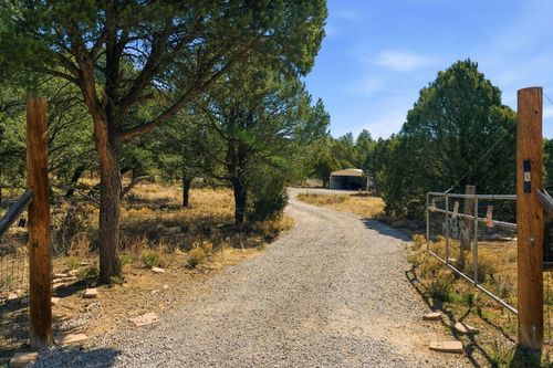 106 Anaya Rd, Tijeras, NM, 87059-8210 | Card Image