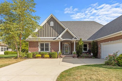 408 Wind Drift Ct, Pittsboro, IN, 46167-9528 | Card Image