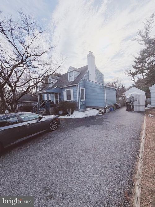 35 Maryland Ave, GAITHERSBURG, MD, 20877-2711 | Card Image