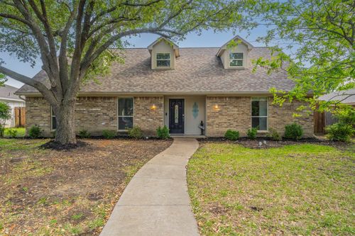 806 Rivercrest Blvd, Allen, TX, 75002-2115 | Card Image