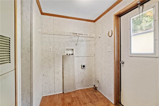 153 Wash Run Rd, House other with 3 bedrooms, 2 bathrooms and 3 parking in Indian Head PA | Image 13