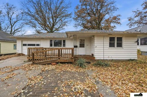 561 N 2nd St, Tecumseh, NE, 68450-2007 | Card Image