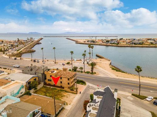 274 Sunset Dr, Oxnard, CA, 93035-4478 | Card Image