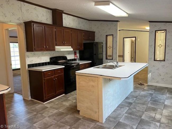 301 Guilrock Ln, House other with 3 bedrooms, 2 bathrooms and null parking in Browns Summit NC | Image 4