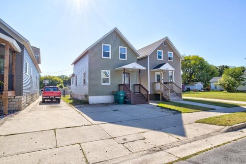 1851 Wisconsin Street, Marinette, WI, 54143 | Card Image