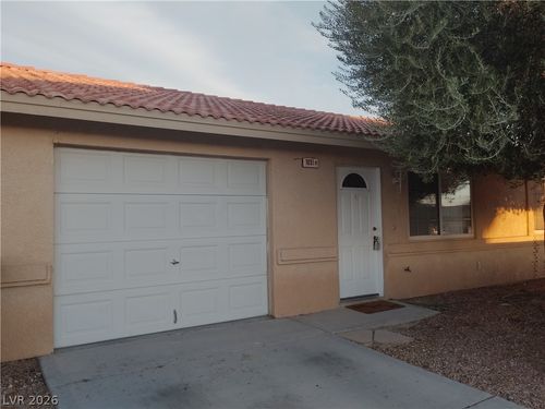b-1051 Potro Avenue, Pahrump, NV, 89048 | Card Image