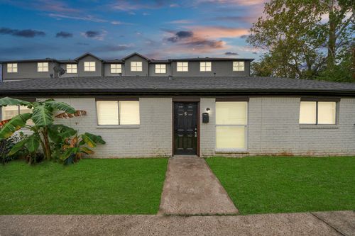 apt-5-1736 Crestdale Dr, Houston, TX, 77080-7213 | Card Image