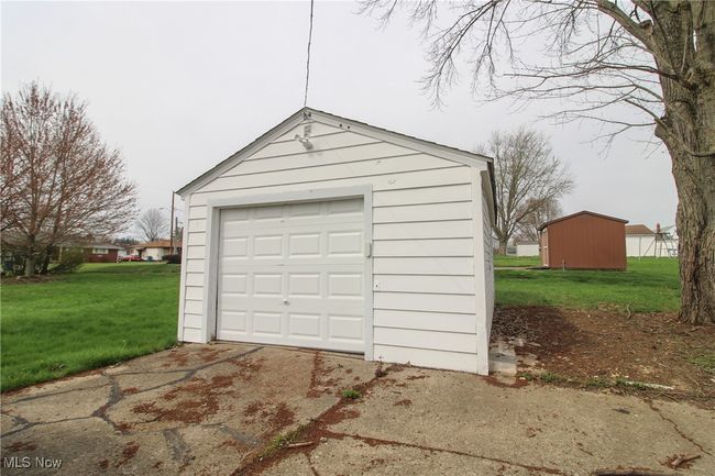 803 5 Th St, House other with 3 bedrooms, 2 bathrooms and null parking in Struthers OH | Image 25