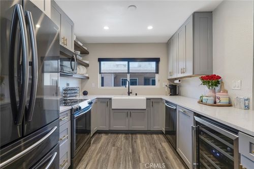 5232 Corteen, Valley Village, CA, 91607 | Card Image