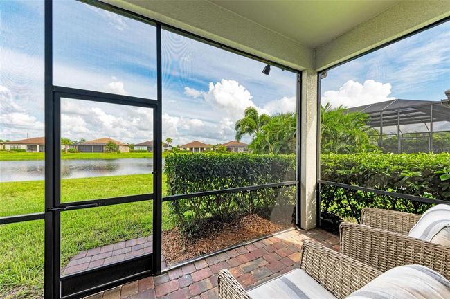 7113 Gradford Ct, House other with 3 bedrooms, 4 bathrooms and null parking in Lakewood Ranch FL | Image 48