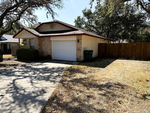 373 Deer Creek Dr, Boerne, TX, 78006-1935 | Card Image