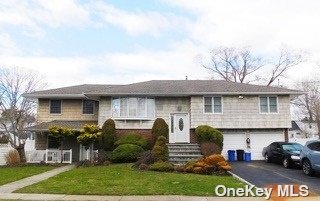 Wright Ave, Deer Park, NY 11729