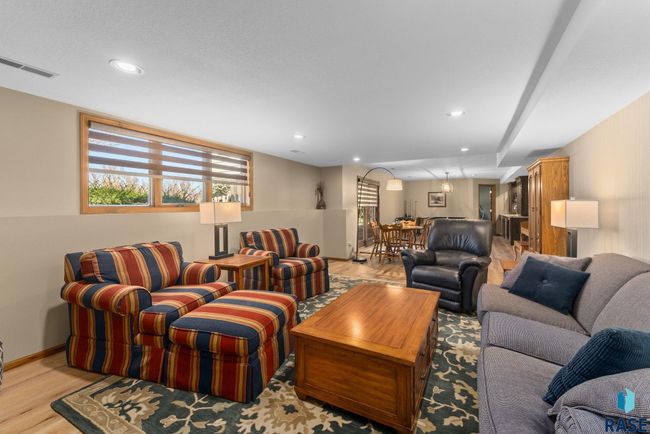 904 W Chicory Ln, House other with 5 bedrooms, 5 bathrooms and null parking in Sioux Falls SD | Image 58