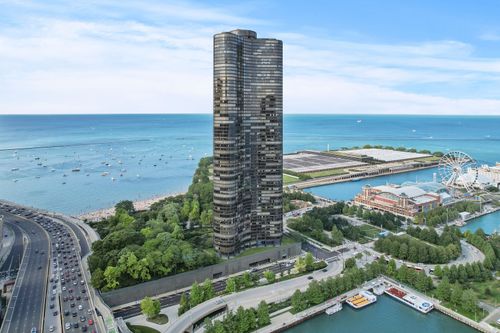 6304-6305-505 N Lake Shore Dr, CHICAGO, IL, 60611 | Card Image
