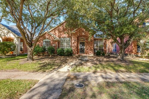 2818 Spanish Moss Trl, Frisco, TX, 75033-4702 | Card Image