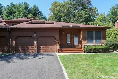 46 Hunt Drive, House other with 4 bedrooms, 4 bathrooms and null parking in Jericho NY | Image 2