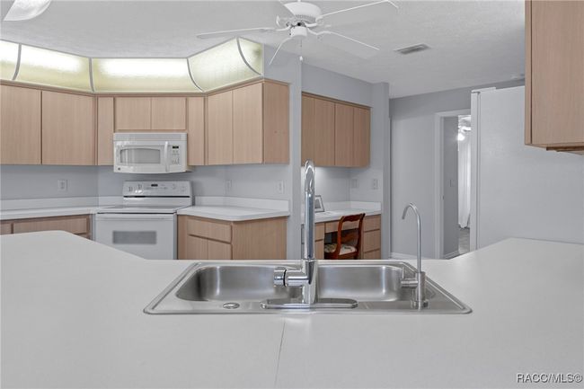 716 Balmoral Ct, House other with 3 bedrooms, 2 bathrooms and 2 parking in INVERNESS FL | Image 12