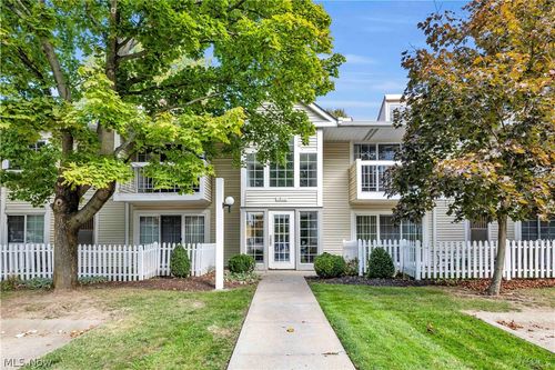 j10-2960 S Bay Drive, Westlake, OH, 44145 | Card Image