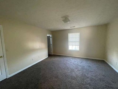 5682 Wind Gate Ln, Lithonia, GA, 30058-2604 | Card Image
