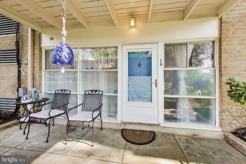 a-4909 Americana Dr, ANNANDALE, VA, 22003-5180 | Card Image