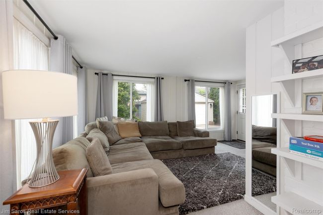15-480 Fisher Rd Grosse Pointe Farms 010.jpg | Image 13