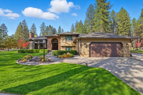 17401 N Brookside Ln, Colbert, WA, 99005 | Card Image