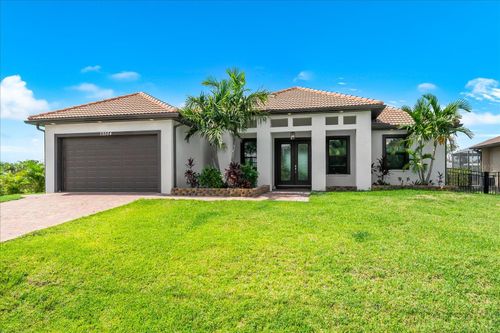 15504 Hennipen Cir, PORT CHARLOTTE, FL, 33981-4633 | Card Image