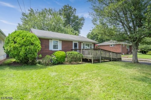 510 Dalay Pl, Bound Brook, NJ, 08805-1616 | Card Image