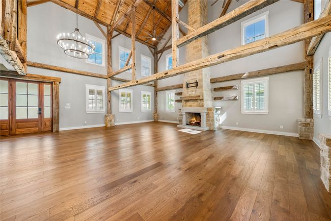 8300 Spicewood Springs Rd, House other with 4 bedrooms, 4 bathrooms and null parking in China Spring TX | Image 17