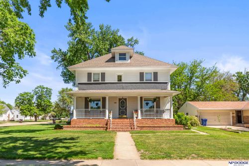 520 W 10th St, Schuyler, NE, 68661-2022 | Card Image