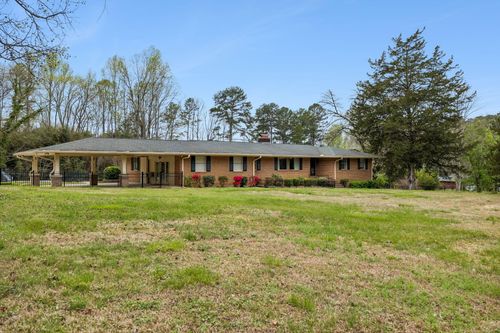9526 Cimarron Ln, Ooltewah, TN, 37363-8903 | Card Image