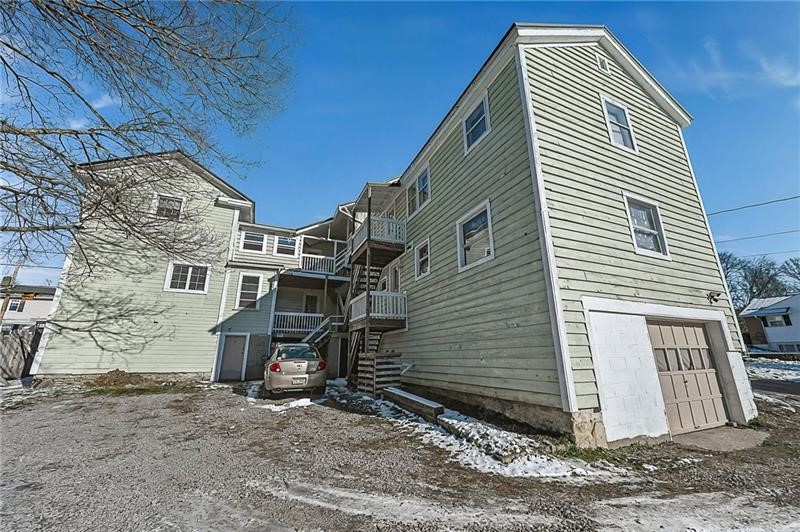 Commercial Sale in Rural Valley Boro 3