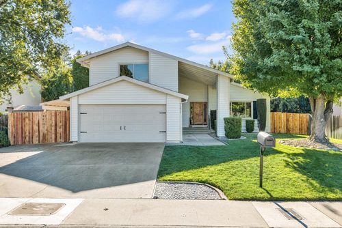 7371 Windbridge Dr, Sacramento, CA, 95831-3804 | Card Image