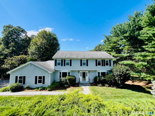 679 Aspen Ln, Orange, CT, 06477-2165 | Card Image