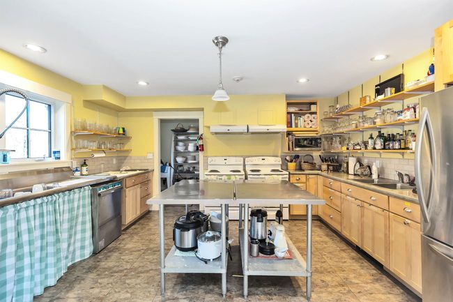 91 Steele Rd, Condo with 4 bedrooms, 2 bathrooms and null parking in Peterborough NH | Image 48