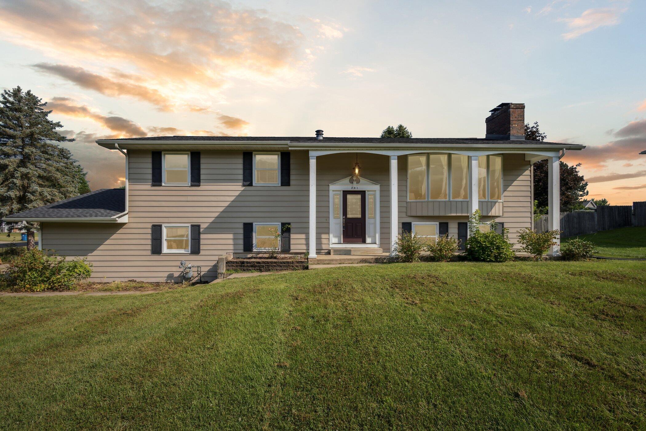 Easthill Dr, Battle Creek, MI 49014