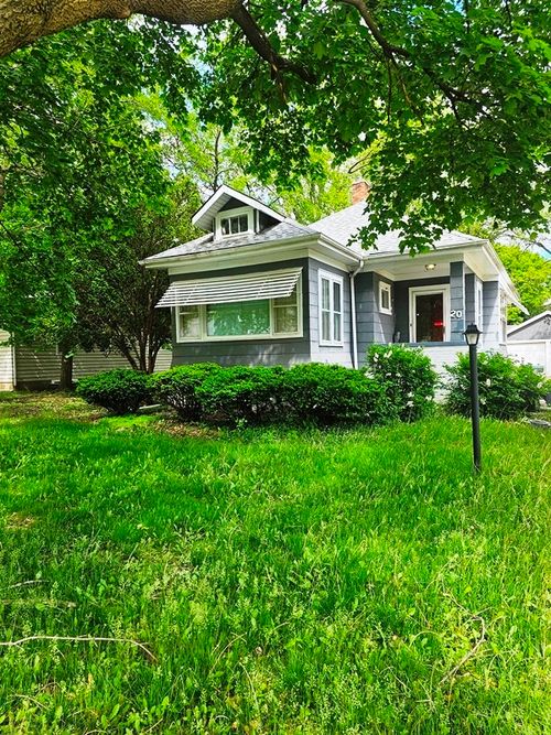 20 Central Ave, Aurora, IL, 60506-3406 | Card Image