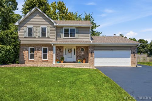 1089 Winnebago Trl, Batavia, IL, 60510-4105 | Card Image