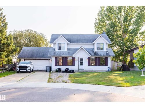9507 97a Ave, Morinville, AB, T8R1J3 | Card Image