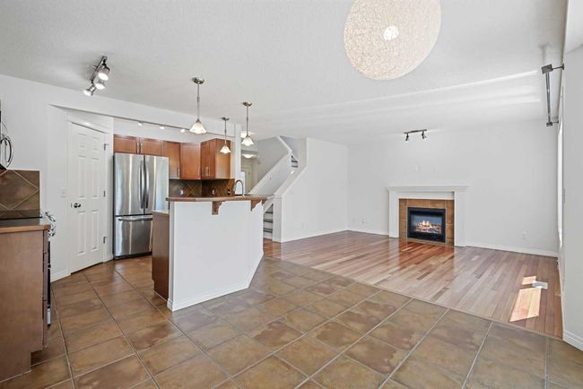 19 Rockyspring Green Nw, House other with 4 bedrooms, 4 bathrooms and 4 parking in Calgary AB | Image 10