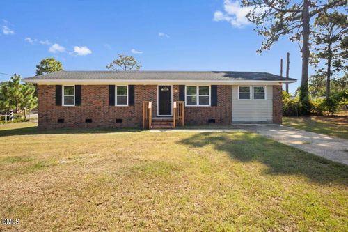 5269 Parkton Rd, Hope Mills, NC, 28348-8545 | Card Image