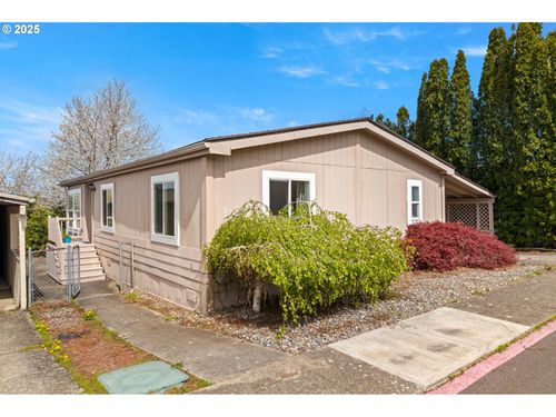 735 Sw Sunset Way, Troutdale, OR, 97060-5417 | Card Image