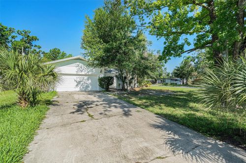 801 Lamont Pl, TEMPLE TERRACE, FL, 33617-7845 | Card Image