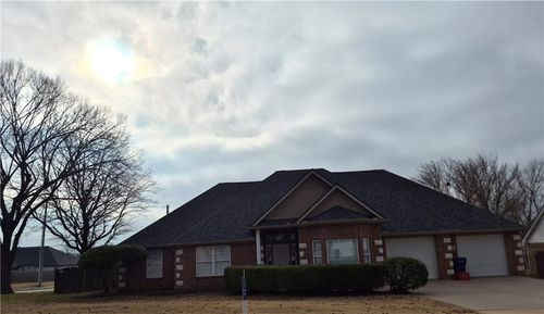 1409 Hunter Rdg, Siloam Springs, AR, 72761-2200 | Card Image
