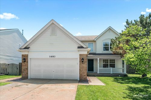 1683 Seaton Ln, Elgin, IL, 60123-8894 | Card Image