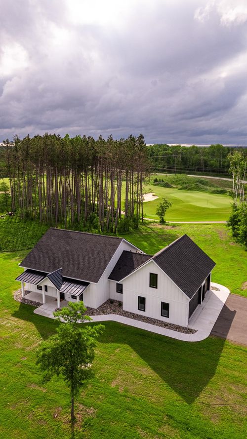 3754 St Annes Ct, Brainerd, MN, 56401-1881 | Card Image