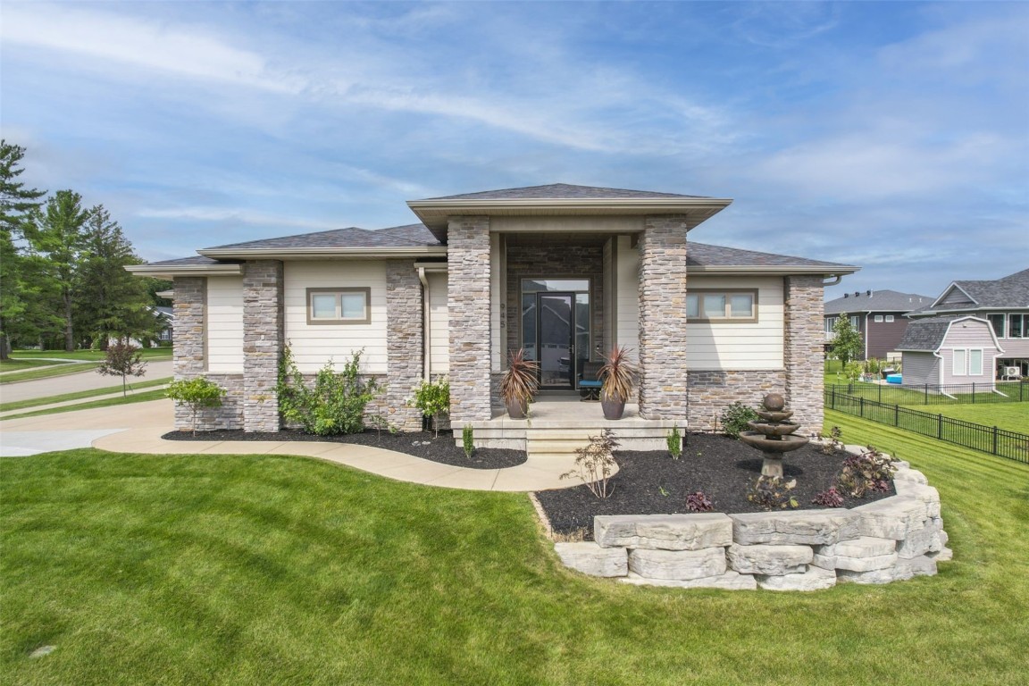 Olive Ct, North Liberty, IA 52317