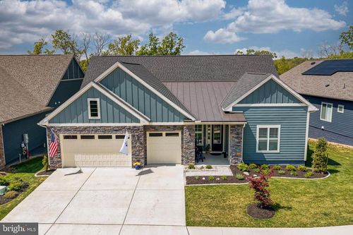 124 Yellow Birch Ct, LAKE FREDERICK, VA, 22630-2386 | Card Image