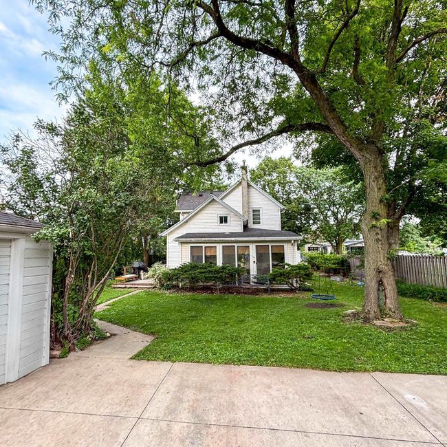 813 Clay St, House other with 3 bedrooms, 2 bathrooms and null parking in Cedar Falls IA | Image 27