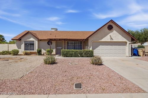 6026 W Juniper Ave, Glendale, AZ, 85306-1106 | Card Image
